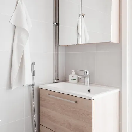 Spacious 3-bedroom With Sauna Near Centre Lägenhet Helsingfors